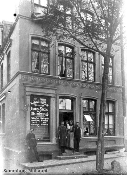 Datei:NeuerMarkt25 Mo.jpg