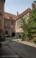 Innenhof (Richtung Vordergebäude)