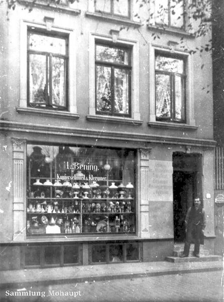 Datei:NeuerMarkt26 Mo.jpg