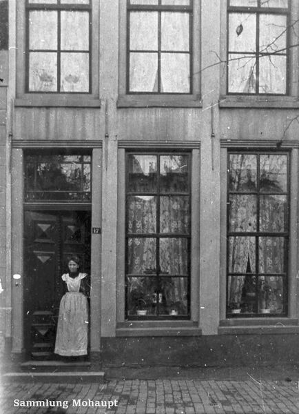 Datei:NeuerMarkt17 Mo.jpg