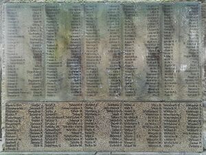 2018 Kriegerdenkm-2 JPB.jpg